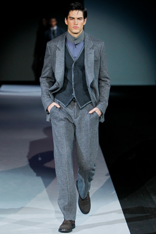 Giorgio Armani / - 2011-2012